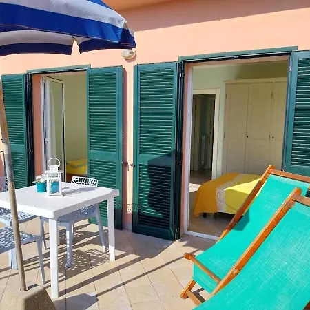 Bilocale Con Terrazzo Vista Mare Διαμέρισμα Cavo